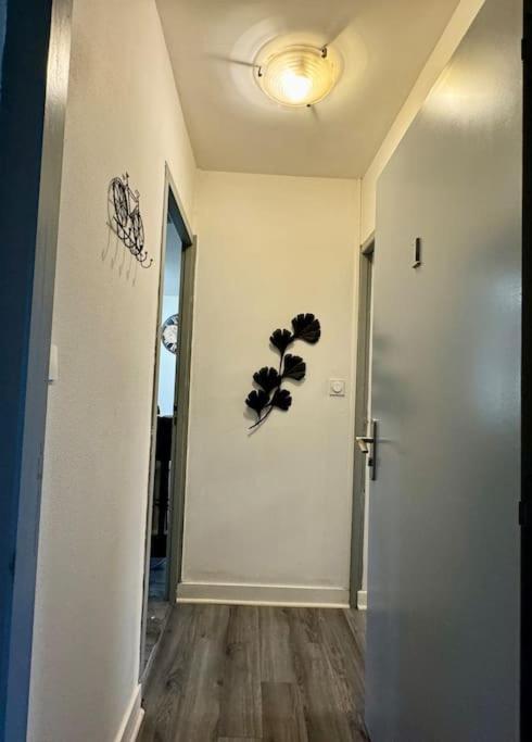 Isval Wifi-Hyper Centre Cognac Apartment Exterior photo