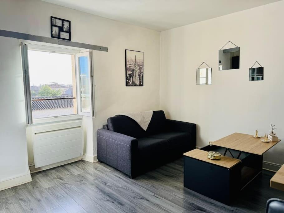 Isval Wifi-Hyper Centre Cognac Apartment Exterior photo